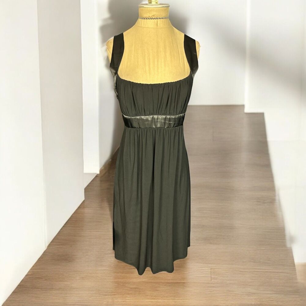 Dress Barn Little Black Sleeveless Dress  Cocktail Party Satin Sleeves size 10